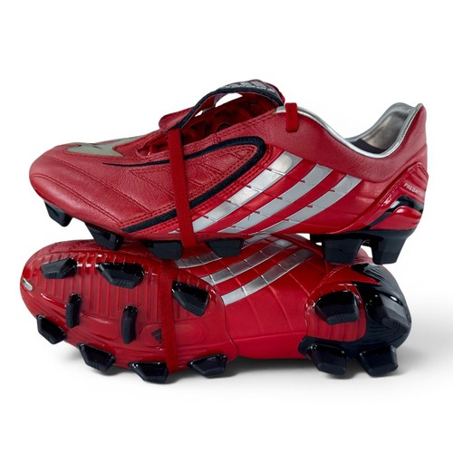 Crampons football rouges - de,