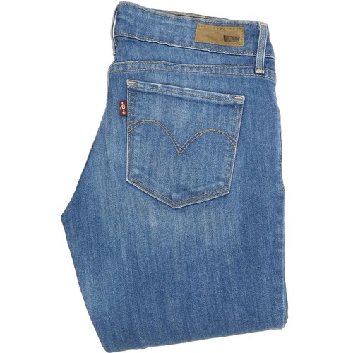 Levi demi curve bleu - curve,