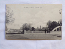 Douai - Pont de l'entrée des