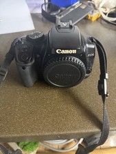 Canon EOS 400D DSLR Camera .