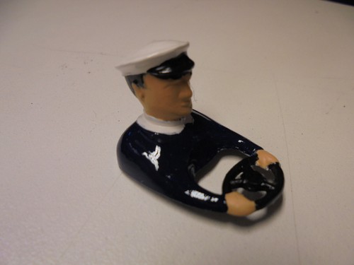Chauffeur metal pour jouet - chauffeur,
