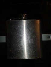 Gourde de chasse en metal