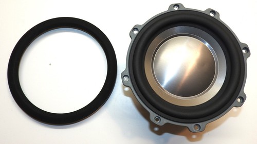Bowers and wilkins 683 - and,