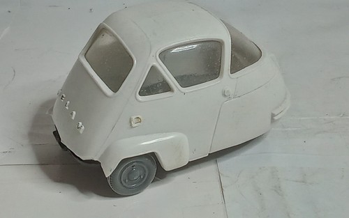 Jouet ancien en - 1/32,