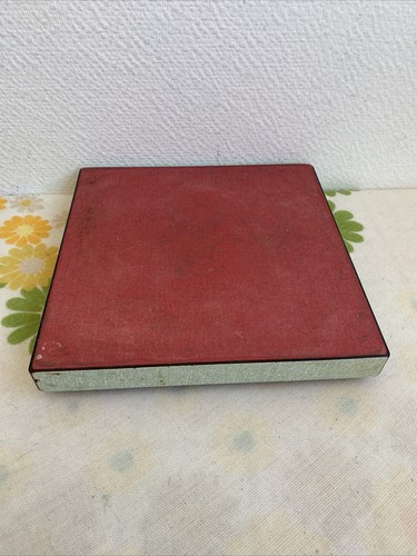 Ancien dessous plat - de,