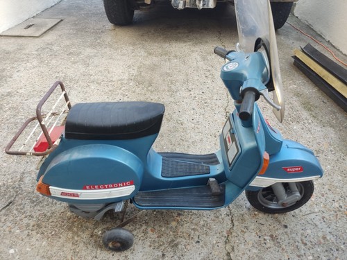 Vespa peg perego 200 e - peg,