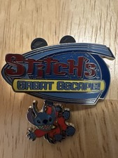 Disney Stitch’s Great Escape Pin Attraction Logo Dangle Moving Alien Space Pin