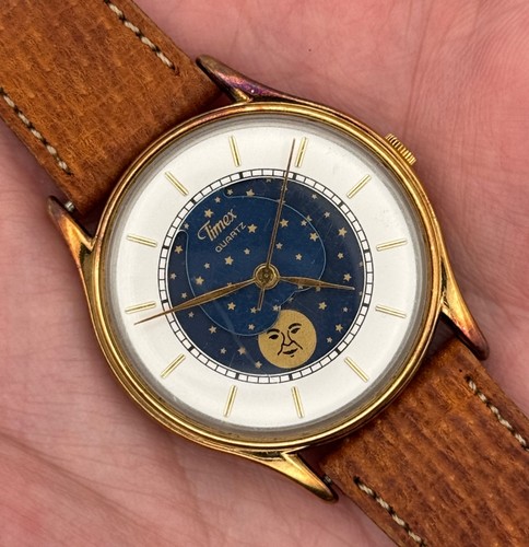 1993 vintage timex moon - vintage, phase
