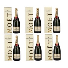 MOET & CHANDON Champagne