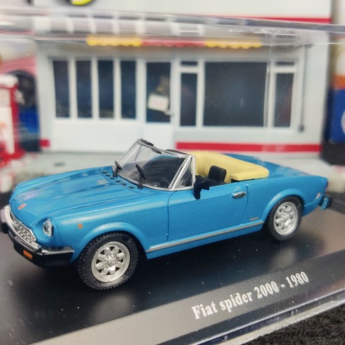 Voiture norev fiat spider - spider, 2000
