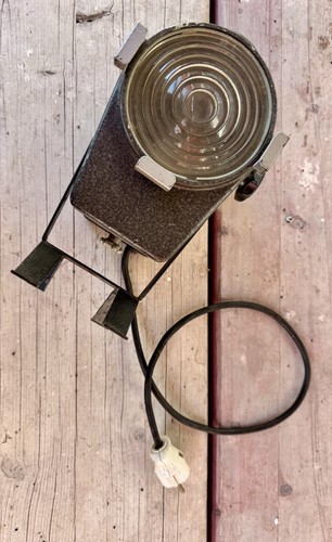 Petit ancien projecteur - petit,