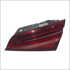 Feu arriere inferieur droit