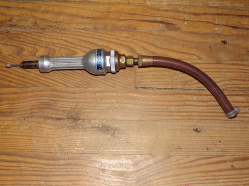 Ancienne meule pneumatique - meule,