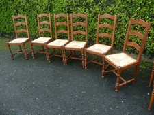 6 CHAISES PAILLEES EN BOIS