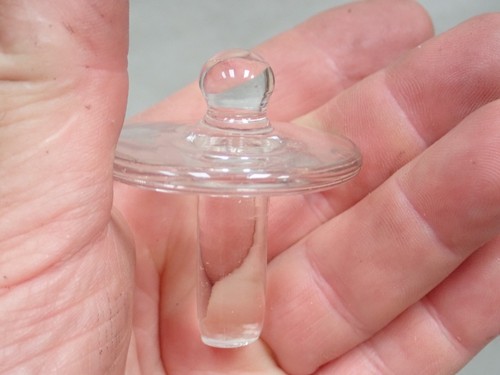 Ancien bouchon verre - en,