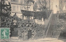 Old postcard Suresnes - rustic staircase leading to the station (284067)