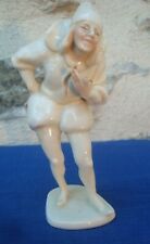 V59 Rare Figurine Porcelaine