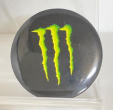 Logo MONSTER ENERGY bouton bidon badge japonais rare vert clair du Japon