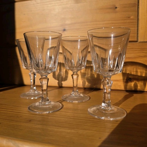 Verres liqueur à - 4,