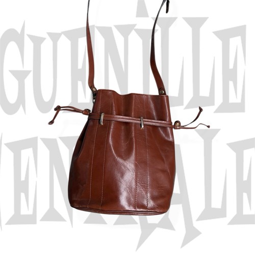 Grand sac main - à, –