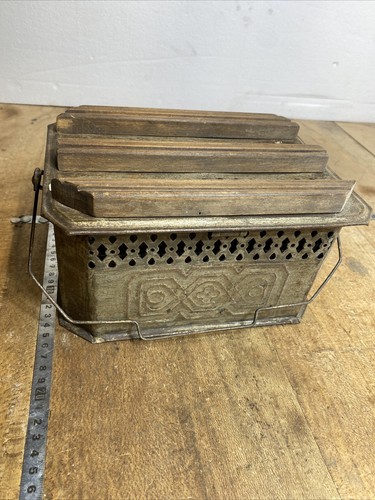 Tool antique wood and - n., 6