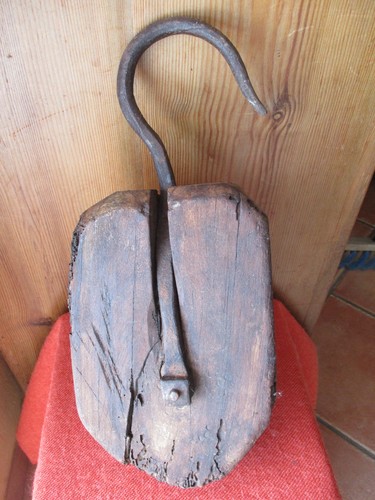 Ancienne poulie bois - ancienne,