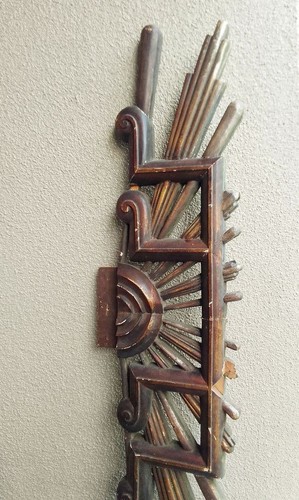 Grand panneau solaire sculpté