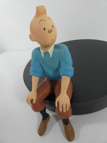 Une statuette tintin - statuette, en