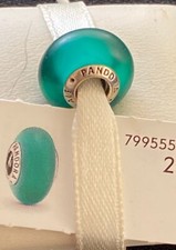 Pandora charm vert et argent