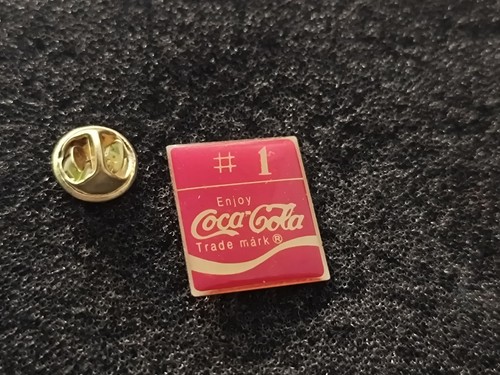 Pin coca cola plaque 1 - pin's,