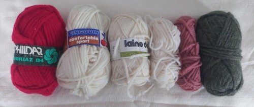 Lot pelotes laine - de,