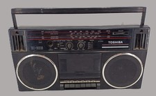 Poste radio cassette noir