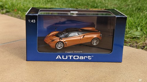 Autoart pagani huayra 43 - autoart,