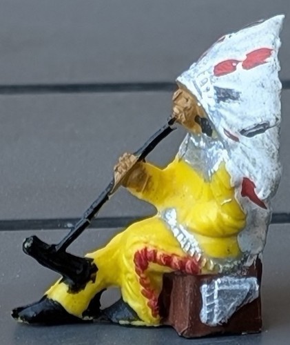 Figurine indien avec calumet - indien,