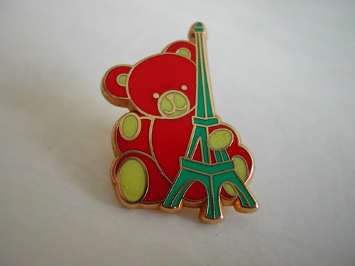Pin ourson rouge tour - pin's,