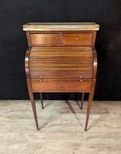 Bureau à cylindre de style