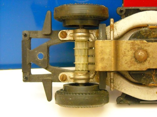 Pneus pour voitures - , circuit