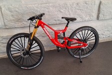 Vélo VTT Miniature Échelle