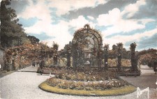 94 L HAY LES ROSES LA ROSERAIE