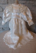 MAGNIFIQUE ROBE BLANCHE