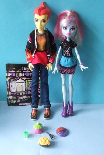 Poupées monster high - monster,