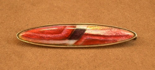 Belle broche art - belle,