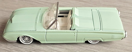 Ford thunderbird 1961 solido - ford,