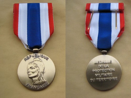 Médaille protection - ,