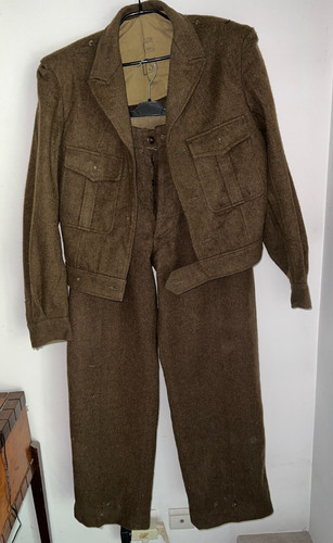 Militaria ancien uniforme - :,
