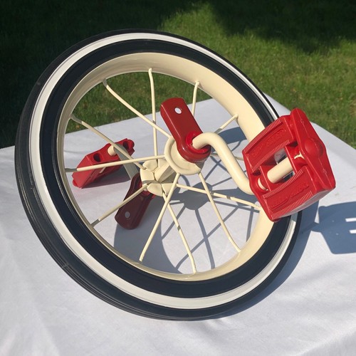 New radio flyer - flyer, duel