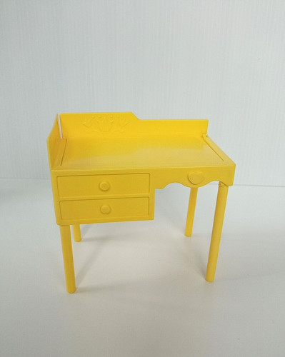Table langer jaune my - à,