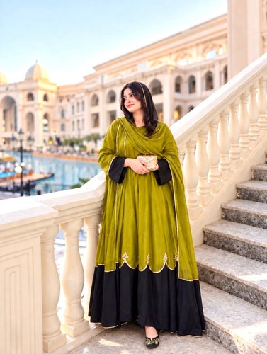 Salwar kameez bollywood - salwar,
