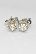 Boucles d’ oreilles ancienne