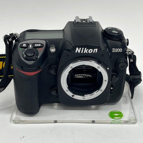 Nikon d200 2mp - nikon, digital